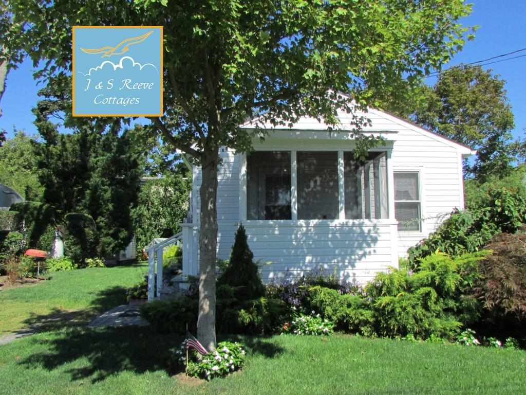 J & S Reeve Cottages Aquebogue Exterior photo